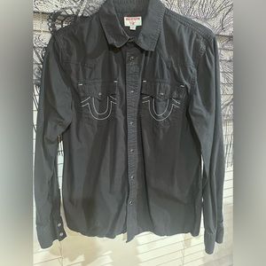 Men’s Long Sleeve True Religion shirt Size M